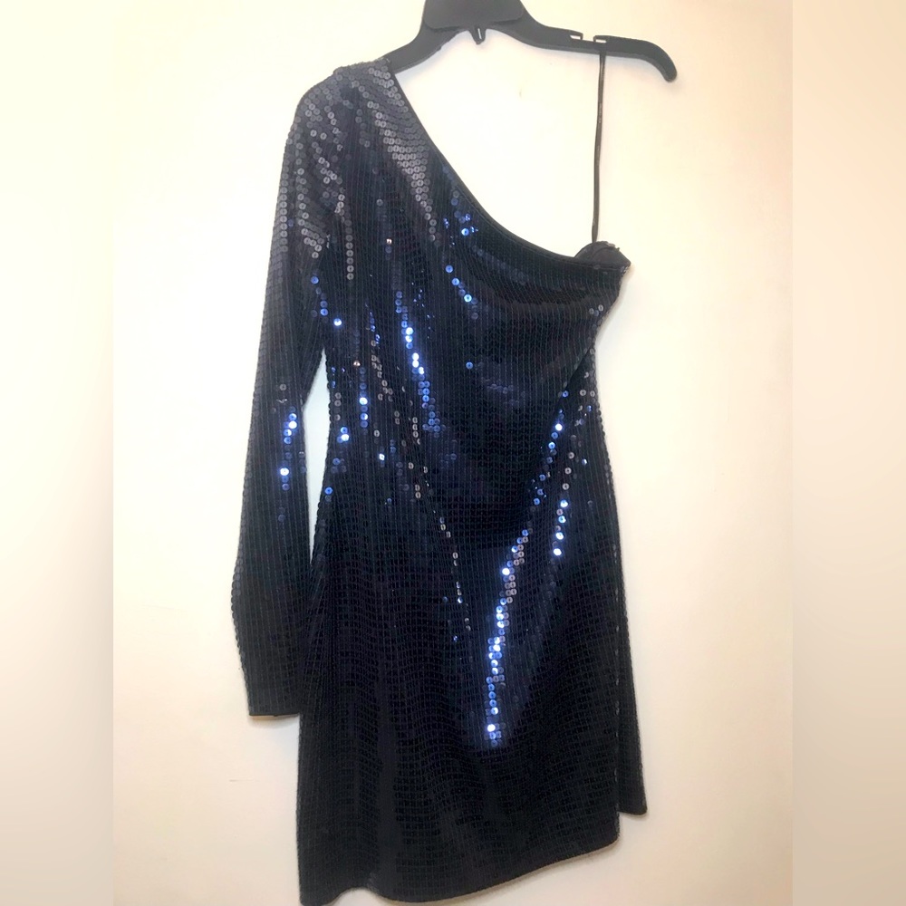 Rachel Zoe dark navy blue sequins one shoulder dress. Women size 4.
